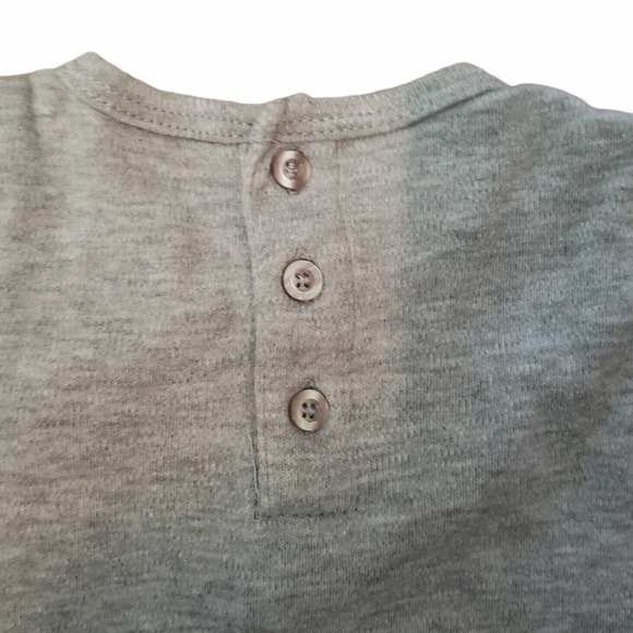 Calvin Klein Baby Girls Shirt Gray/Red Tulle Accents 6/9 Months See Description - Picture 6 of 6